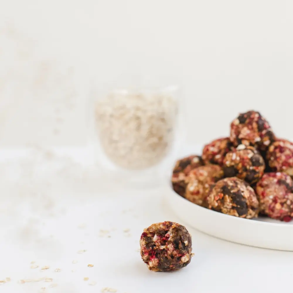 Frauegschichte - Bake Affair Vitamin-Mischung Immun-Kugeln mit Himbeeren
