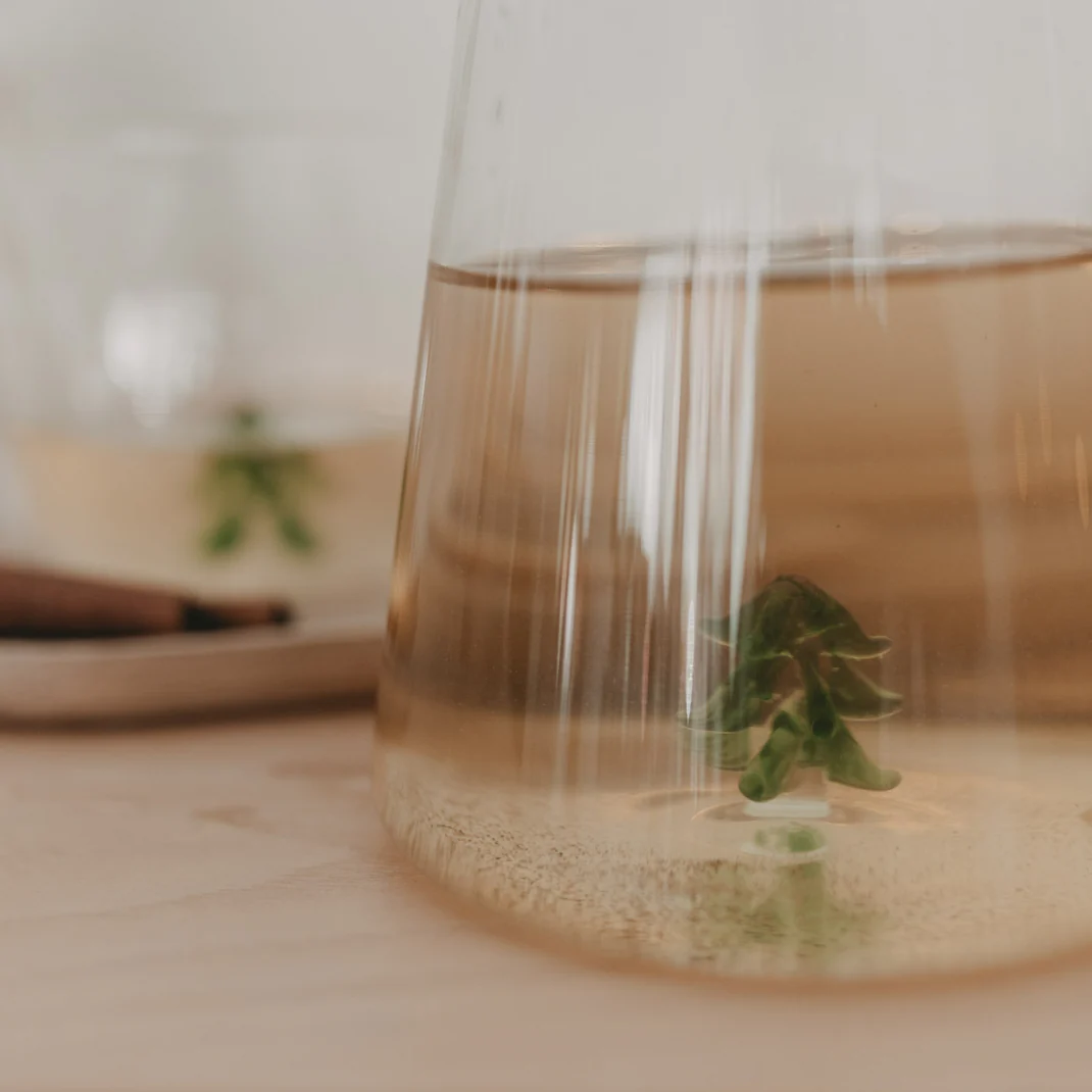 Eulenschnitt Karaffe Tannenfigur Frauegschichte - Eulenschnitt Karaffe Tannenfigur