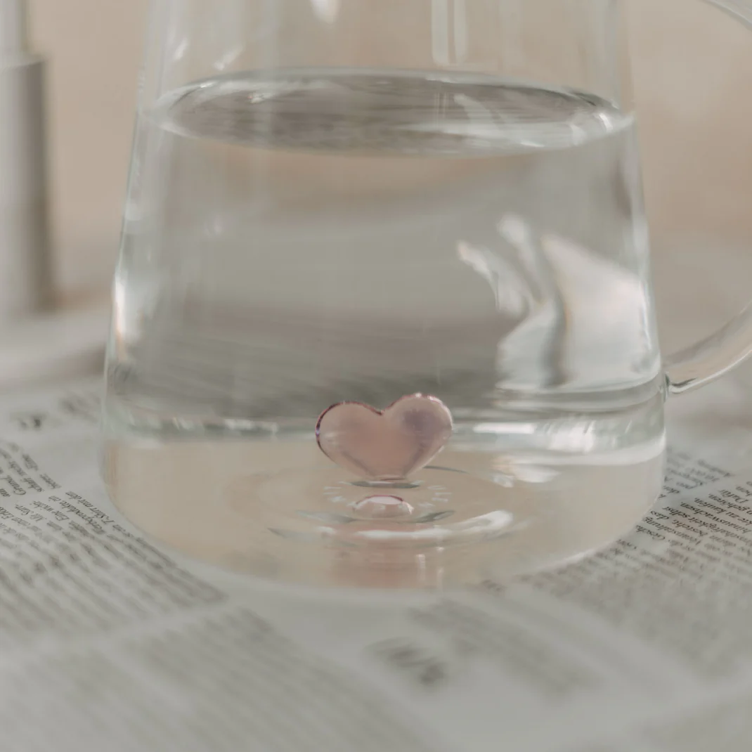 Eulenschnitt Karaffe Herzfigur rosa Frauegschichte - Eulenschnitt Karaffe Herzfigur rosa