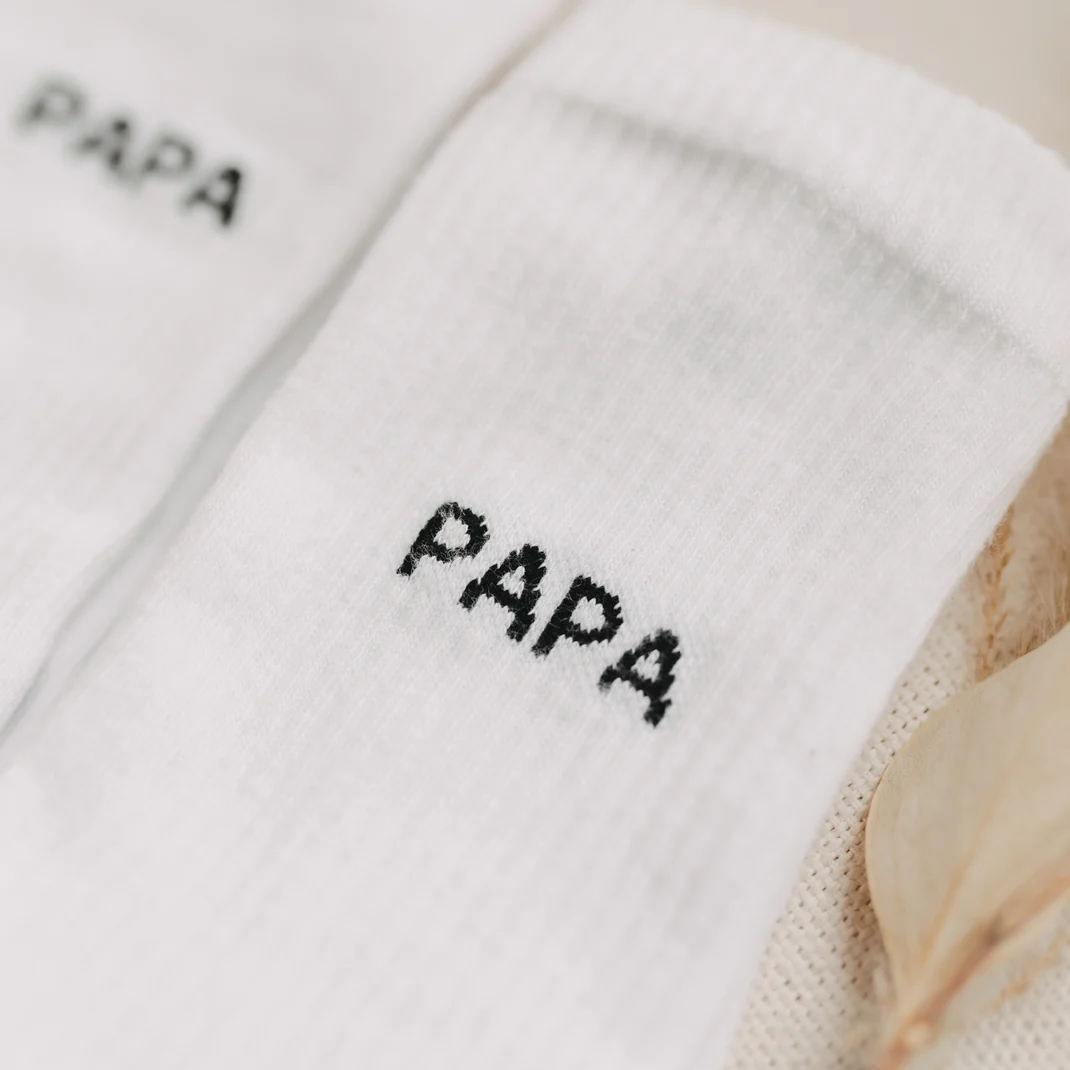 Eulenschnitt Socken "Papa" Grösse M Frauegschichte - Eulenschnitt Socken "Papa" Grösse M