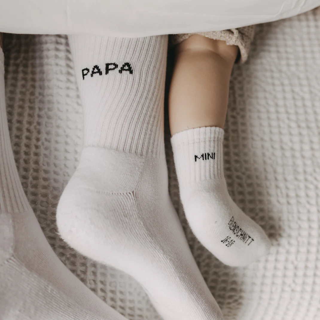 Eulenschnitt Socken "Papa" Grösse M Frauegschichte - Eulenschnitt Socken "Papa" Grösse M
