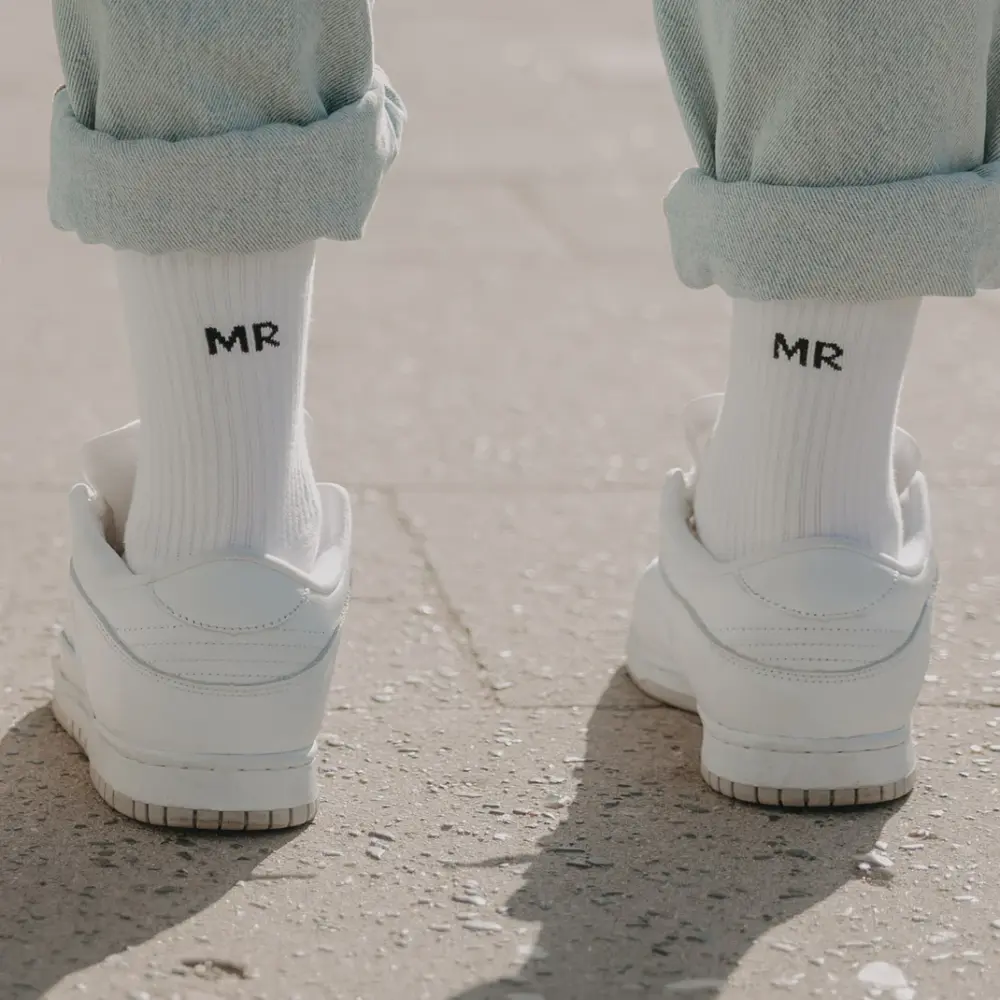 Frauegschichte - Eulenschnitt Socken "Mr" Grösse L