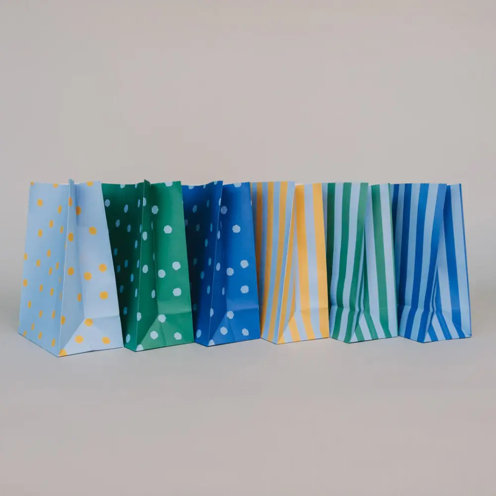 Frauegschichte - Eulenschnitt Papiertüten Streifen & Punkte blau Grösse M