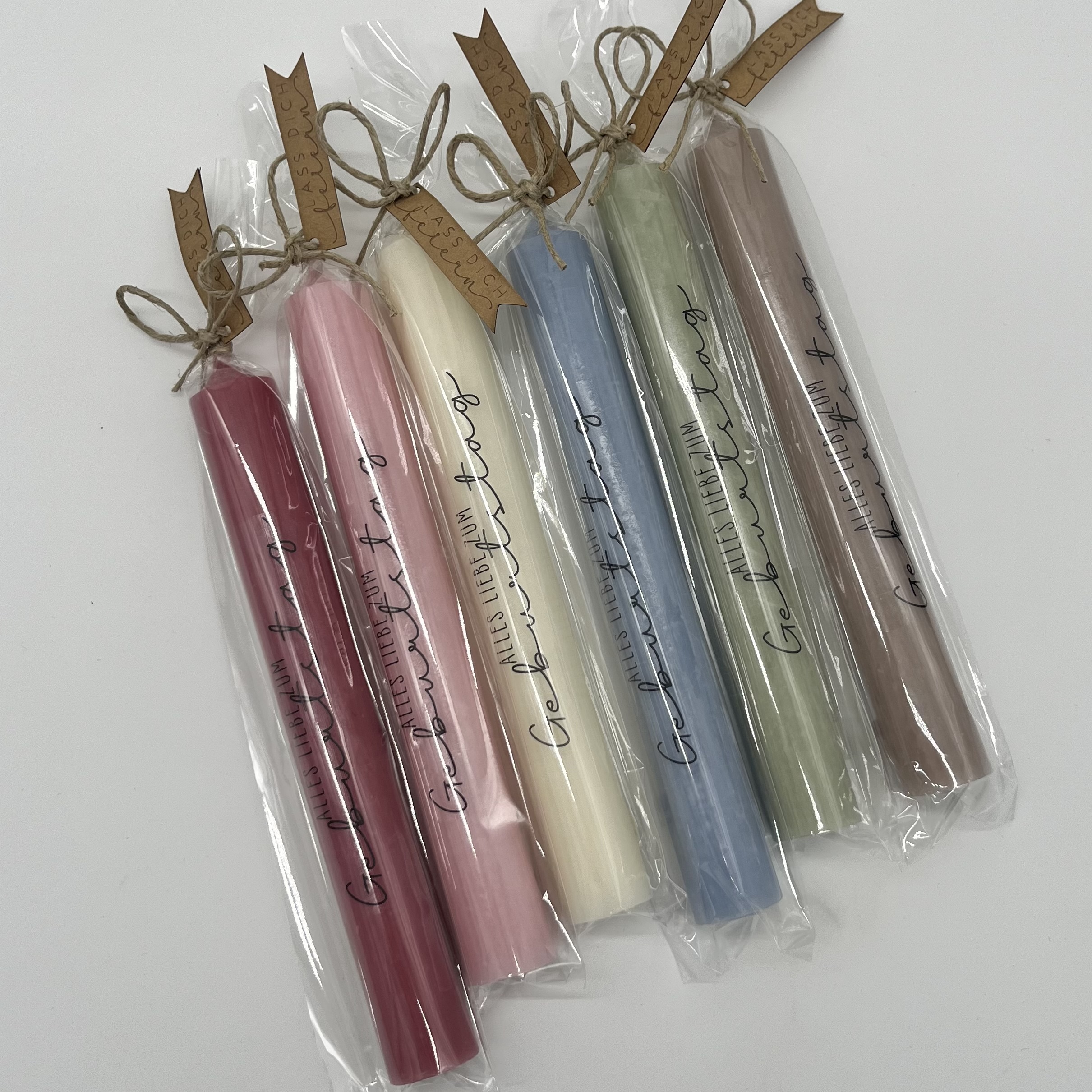 isaMi Stabkerze "Alles liebe zum Geburtstag" Frauegschichte - isaMi Stabkerze "Alles liebe zum Geburtstag"