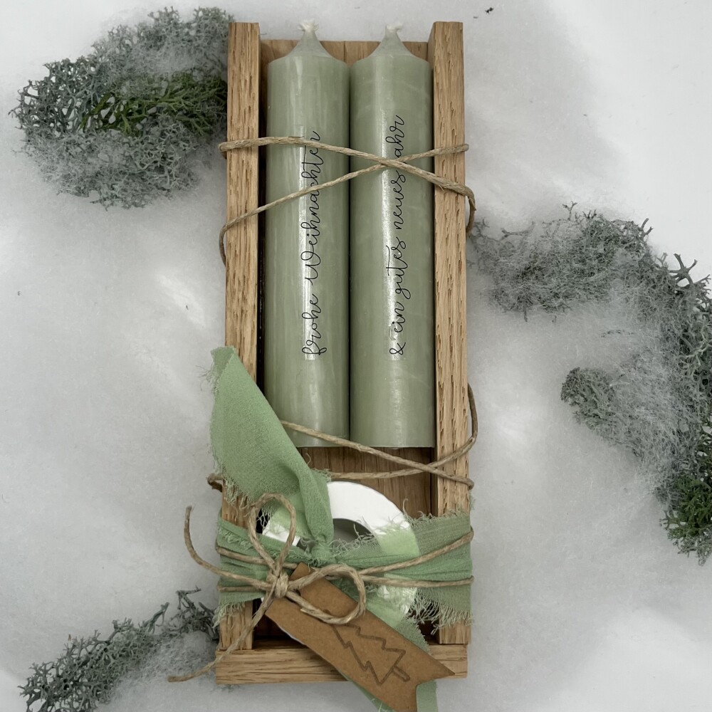 Frauegschichte - isaMi Weihnachts-Kerzenset "frohe Weihnachten und gutes neues Jahr" - salbei