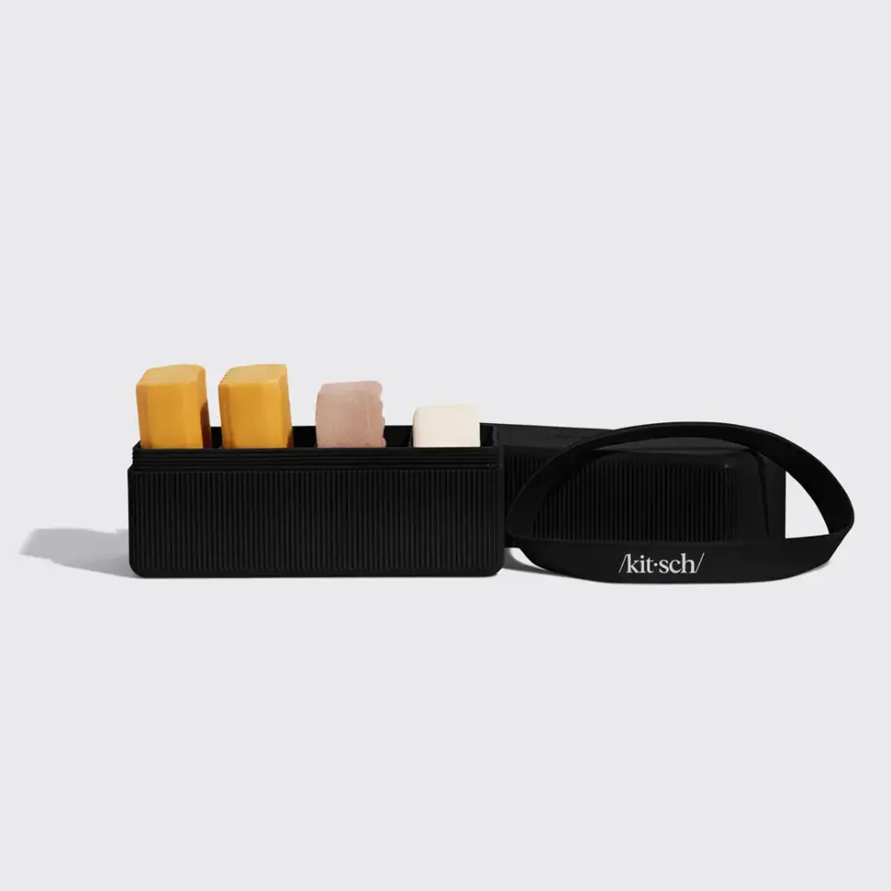 /kit·sch/ Reiseetui 4er Set - schwarz Frauegschichte - /kit·sch/ Reiseetui 4er Set - schwarz