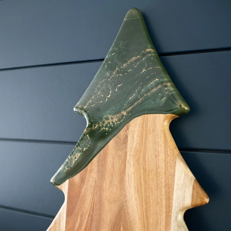 Lynn & Liana Designs Charcuterie-Brett Weihnachtsbaum: Jade Frauegschichte - Lynn & Liana Designs Charcuterie-Brett Weihnachtsbaum: Jade