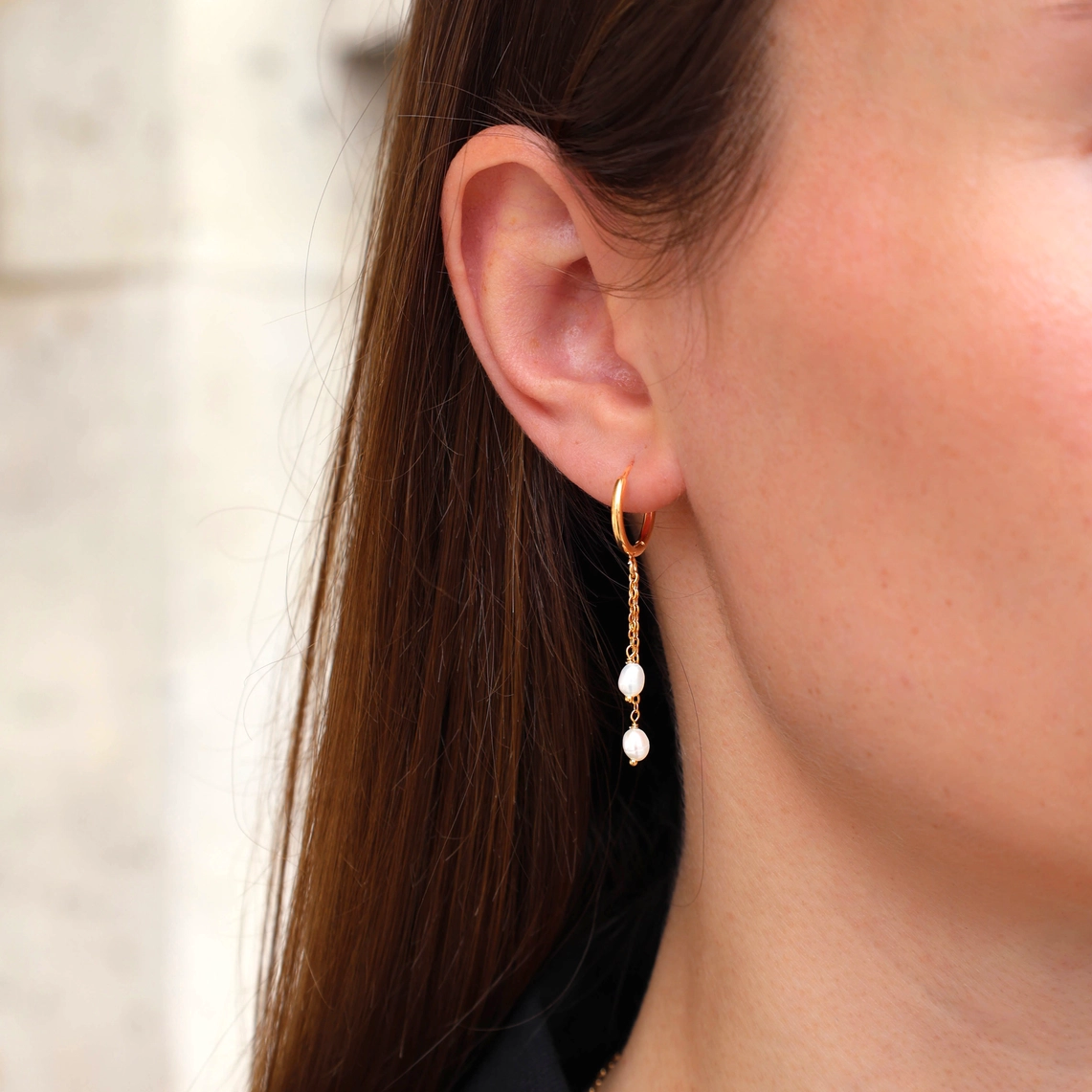 Meora Paris Ohrringe Kette und Perlen Frauegschichte - Meora Paris Ohrringe Kette und Perlen