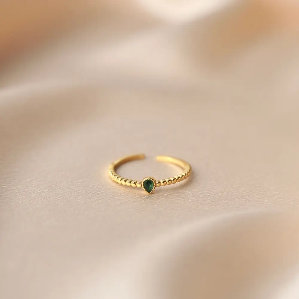 Frauegschichte - Meora Paris Ring - Grüner Tropfenstein-Ring