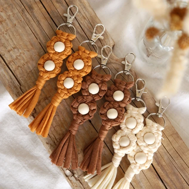 The Frenchie Knot Schlüsselanhänger Boho Blumen - Kaffee Frauegschichte - The Frenchie Knot Schlüsselanhänger Boho Blumen - Kaffee