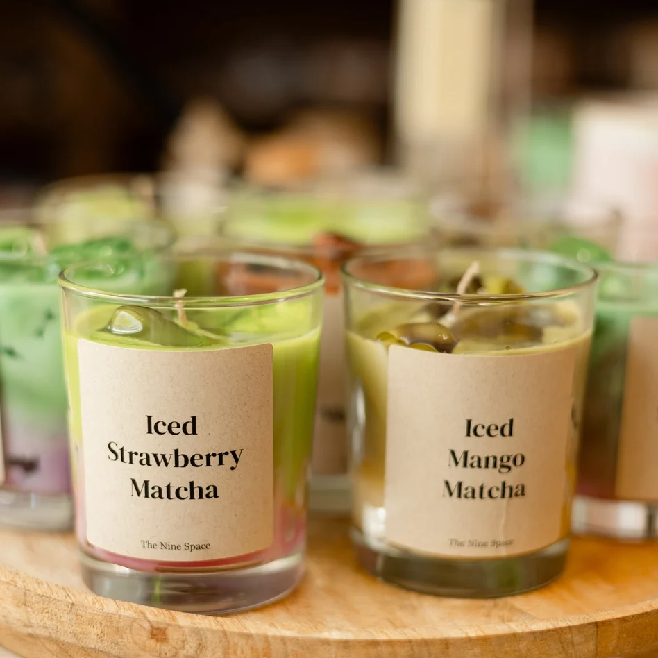 The Nine Space Iced Mango Matcha Kerze Frauegschichte - The Nine Space Iced Mango Matcha Kerze