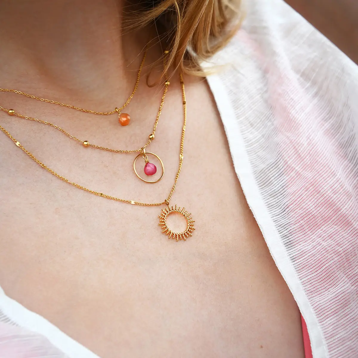 Vinoos Halskette "inner glow" bernstein Frauegschichte - Vinoos Halskette "inner glow" bernstein