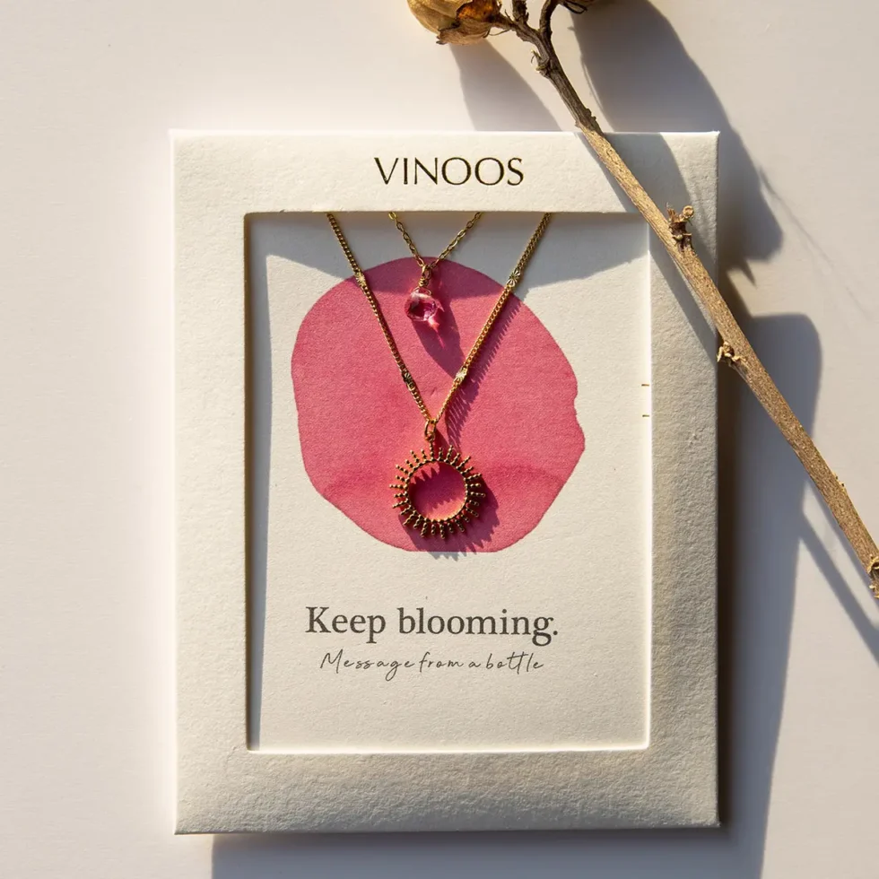 Vinoos Halskette "keep blooming" fuchsia Frauegschichte - Vinoos Halskette "keep blooming" fuchsia